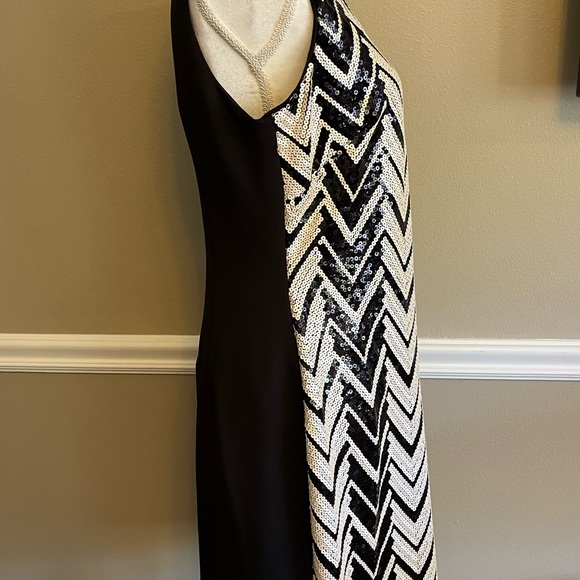 Vince Camuto sequin shift style dress - Picture 3 of 8